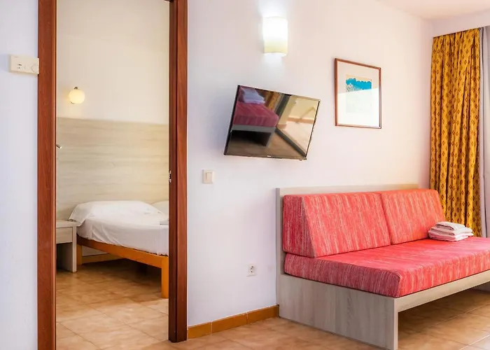Apto Con Terraza 402