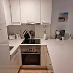 Cozy Apartment With A Fantastic Sea View