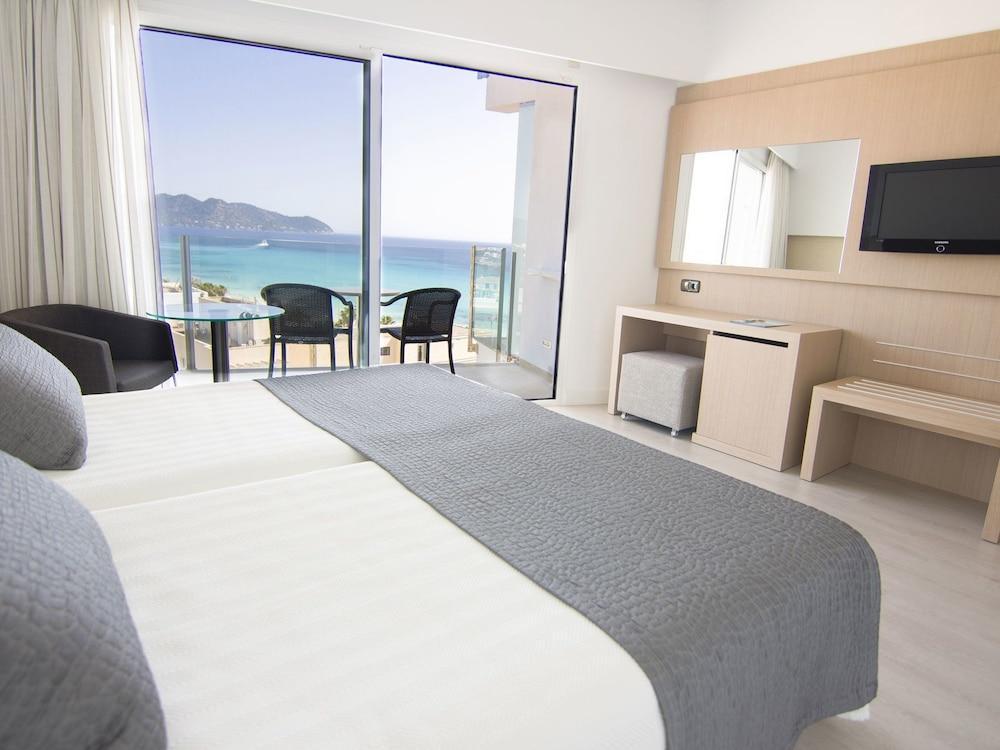 Cm Playa Del Moro
