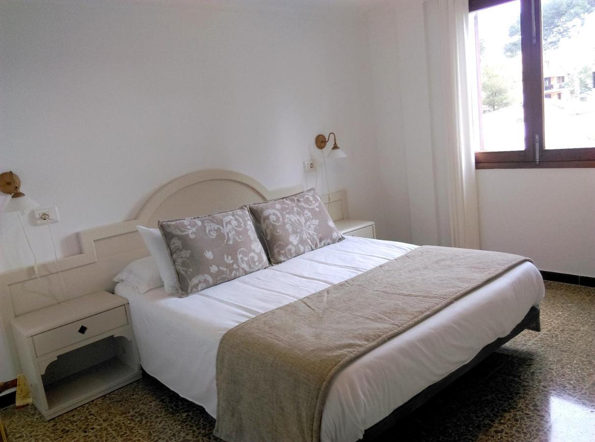 House With 3 Bedrooms In Cala Millor With Enclosed Garden And Wifi 100 M From The Beach *