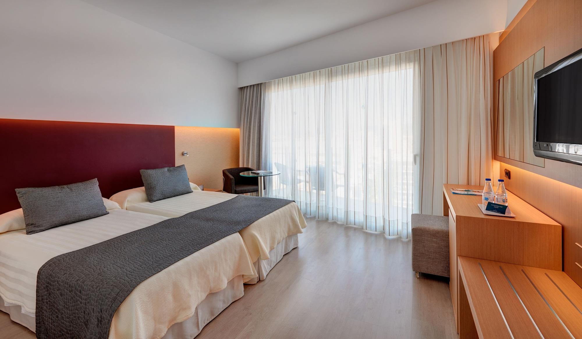 Hotel Cm Playa Del Moro 4*