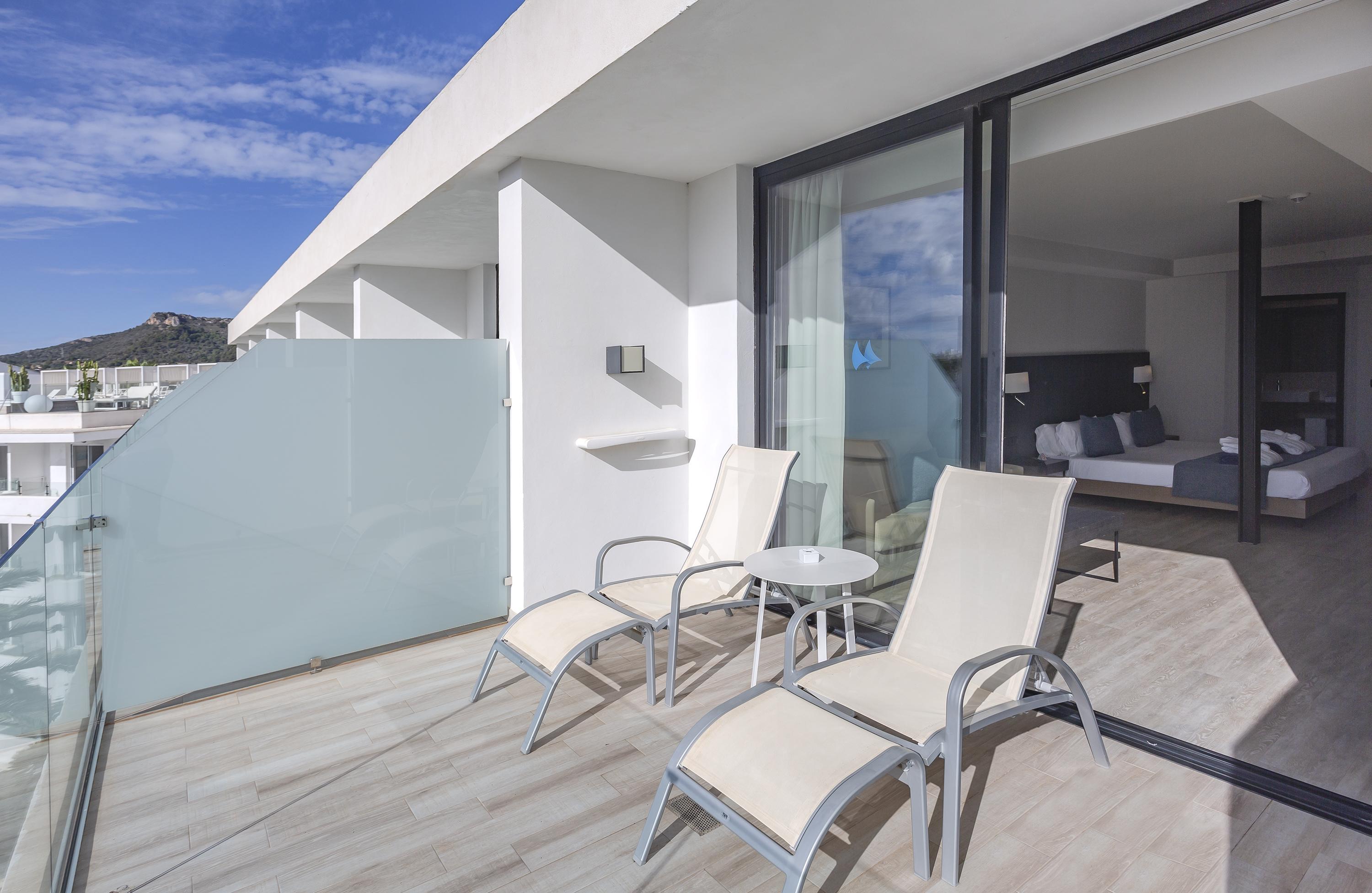 Marins - Adults Only 4*