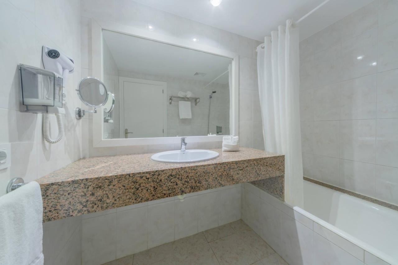 Club Simo Aparthotel 3*