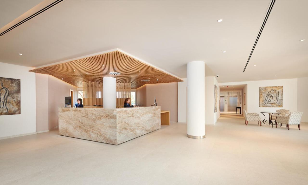 Hipotels Bahía Grande Aparthotel 4*