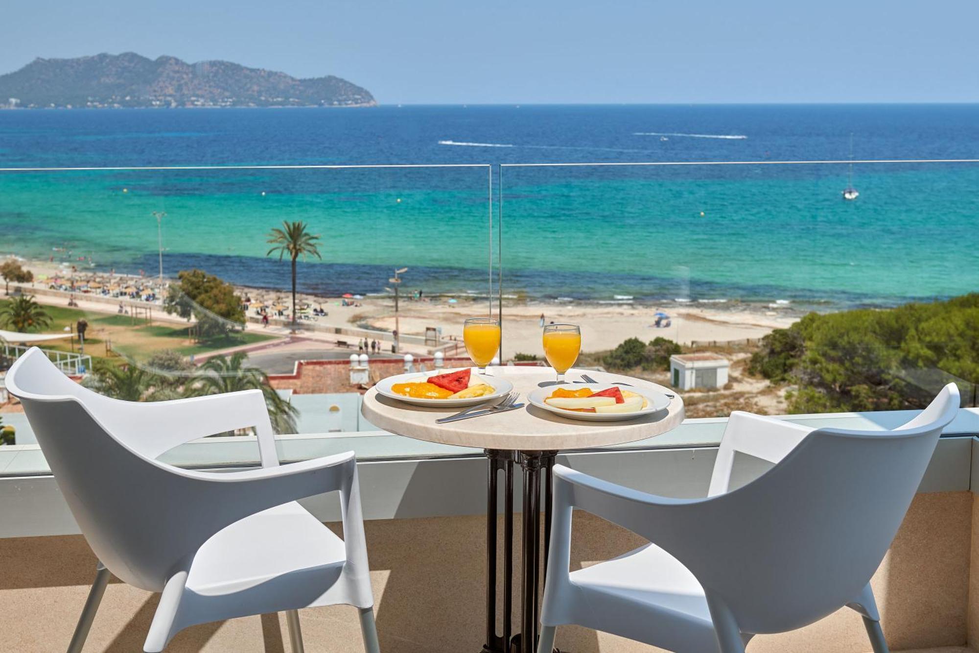 Hipotels Bahía Grande Aparthotel