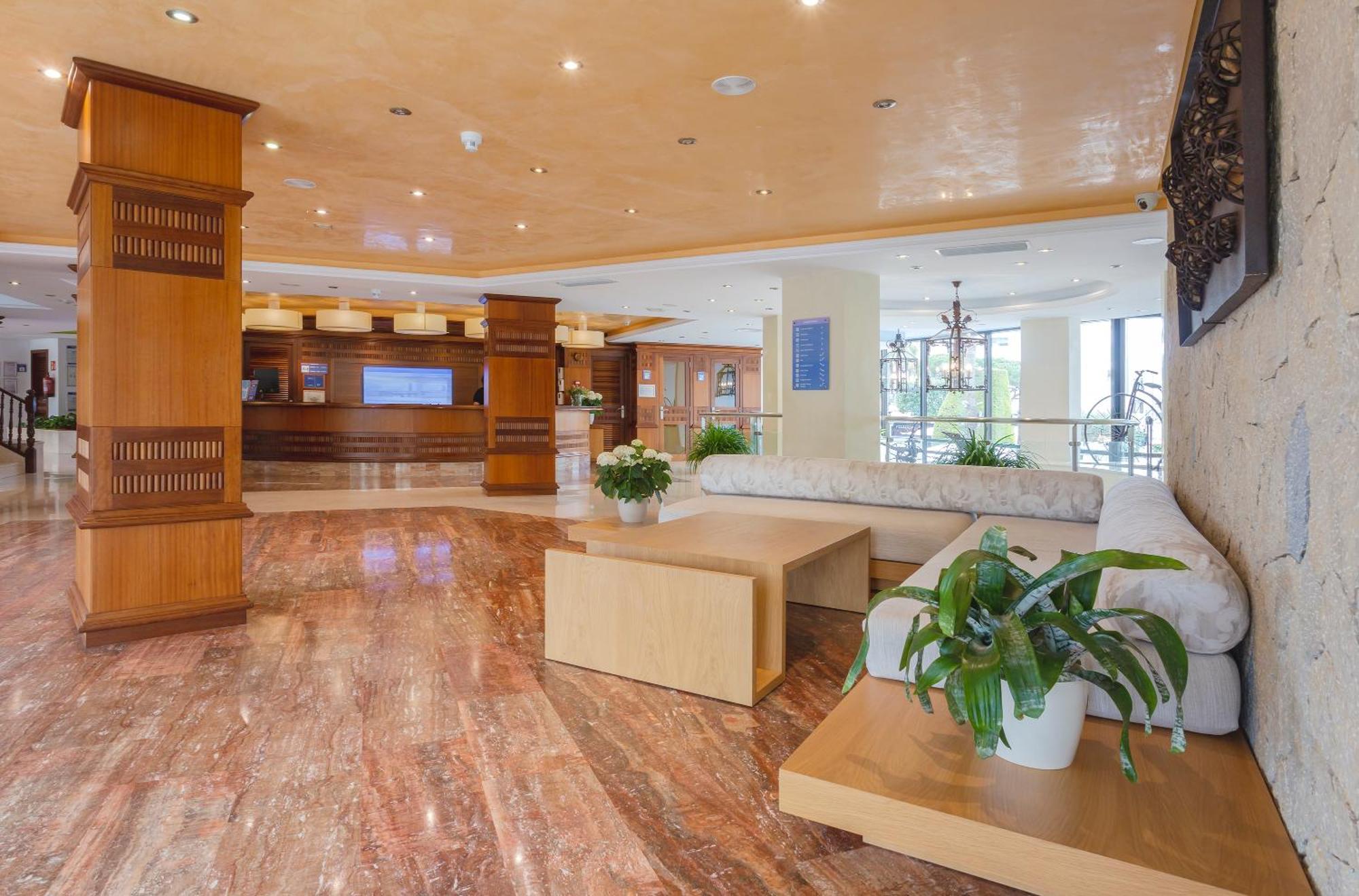 Hotel Marins Playa 4*