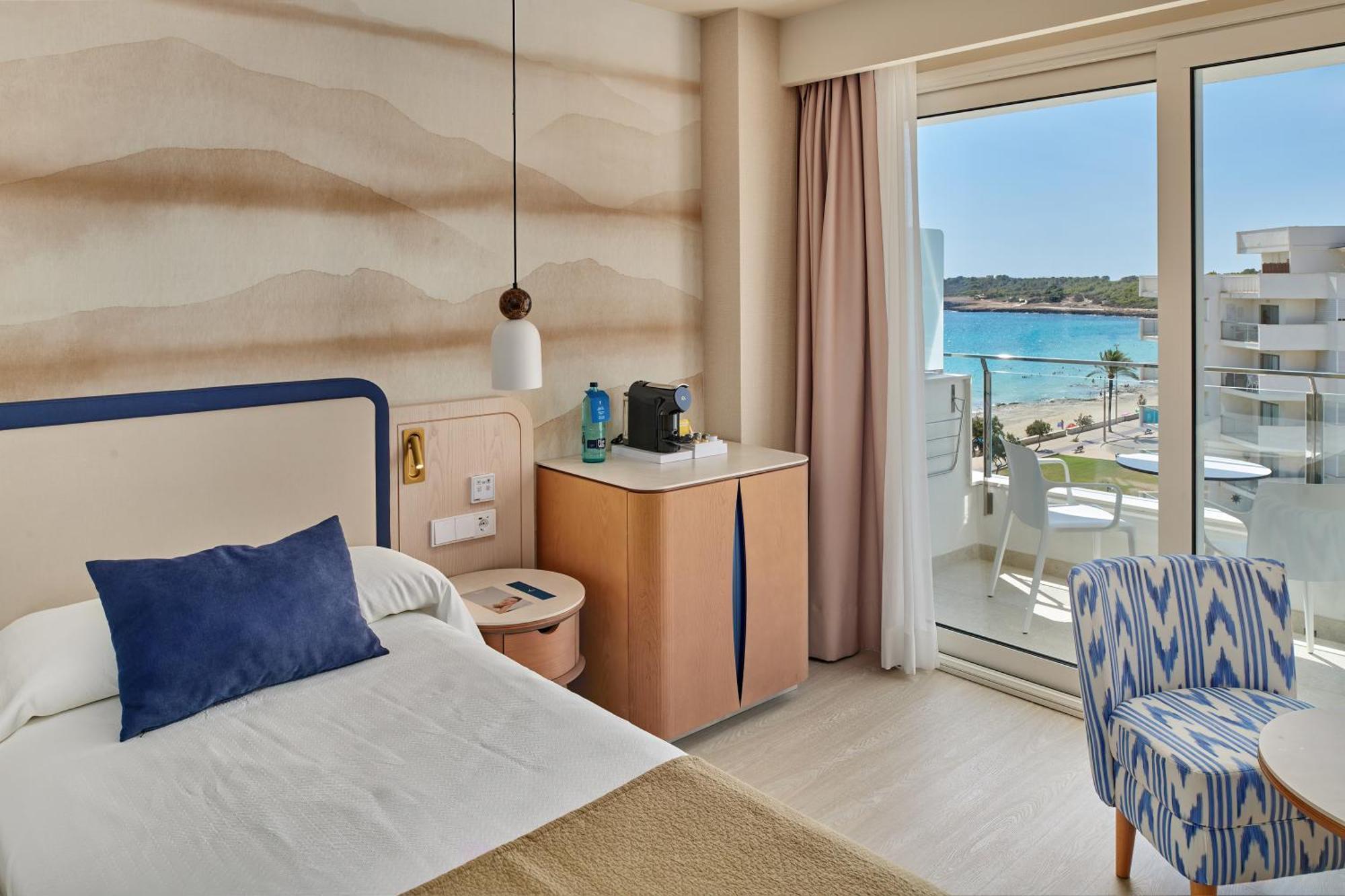 Hipotels Flamenco Hotel 4*