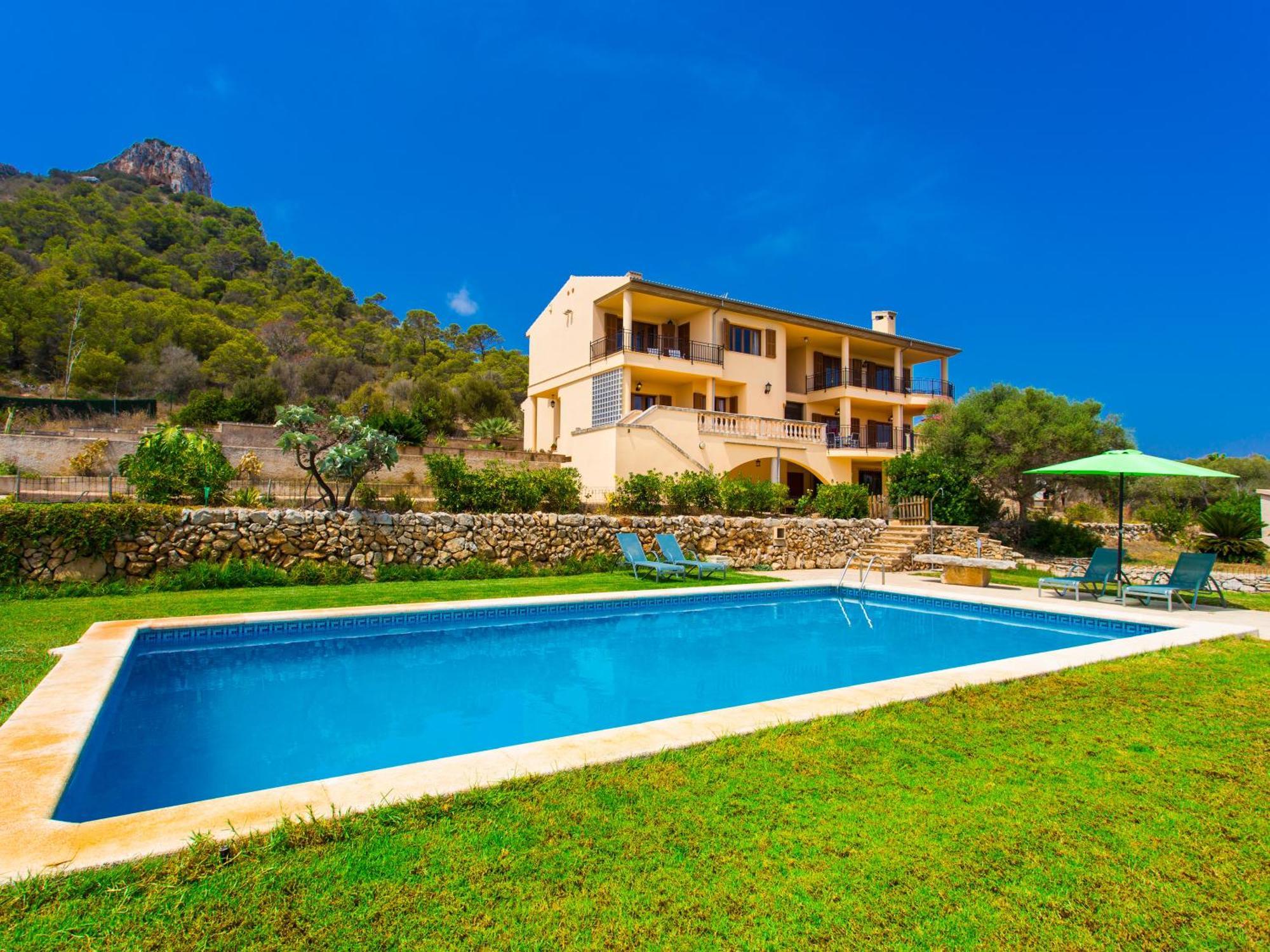 Na Penyal Villa *