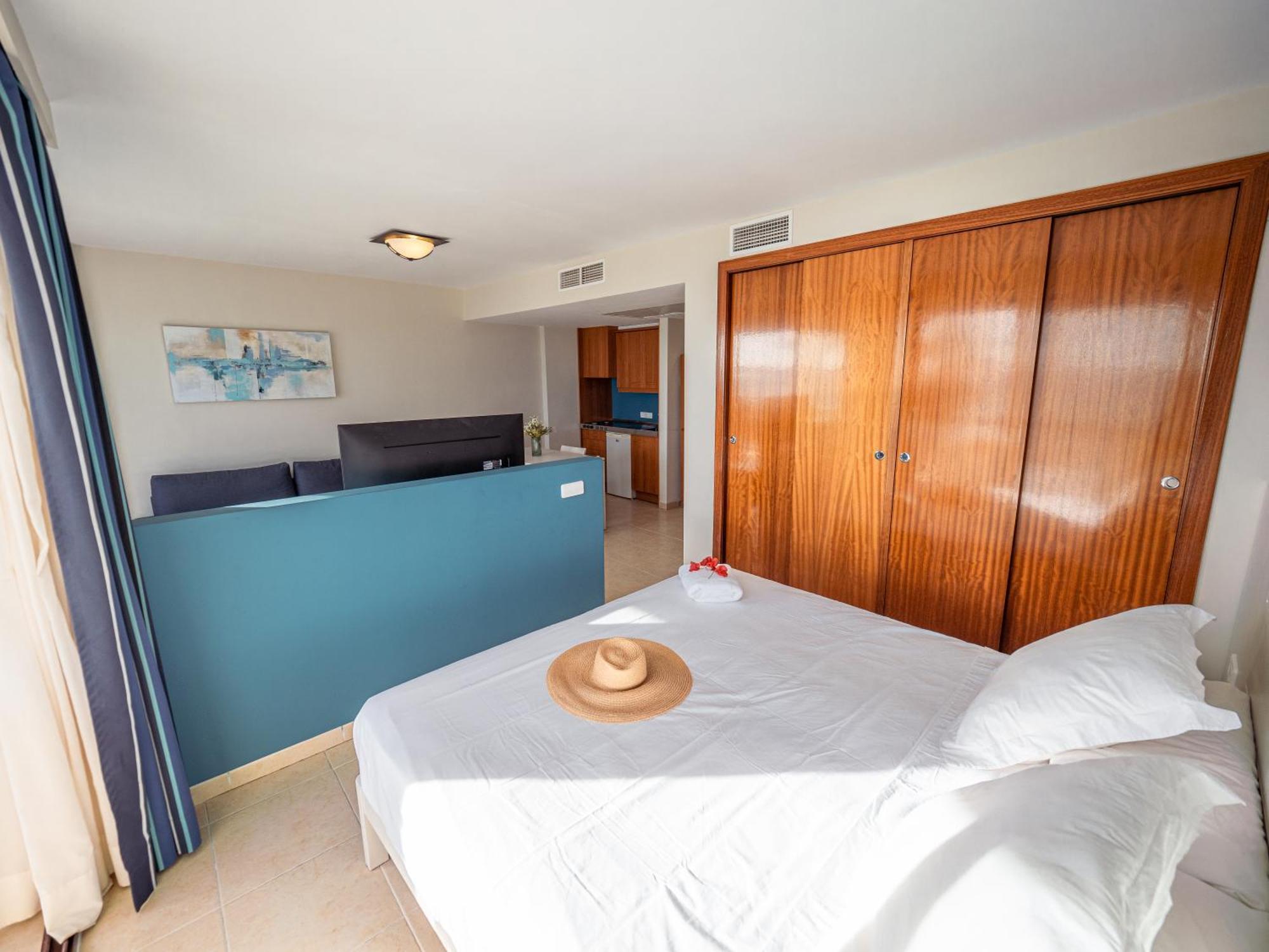 Prope Mare Aparthotel