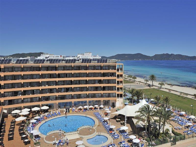 Sumba 4*