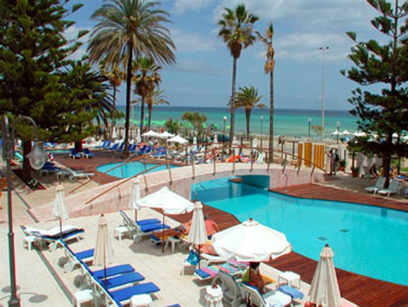 Cm Playa Del Moro 4*