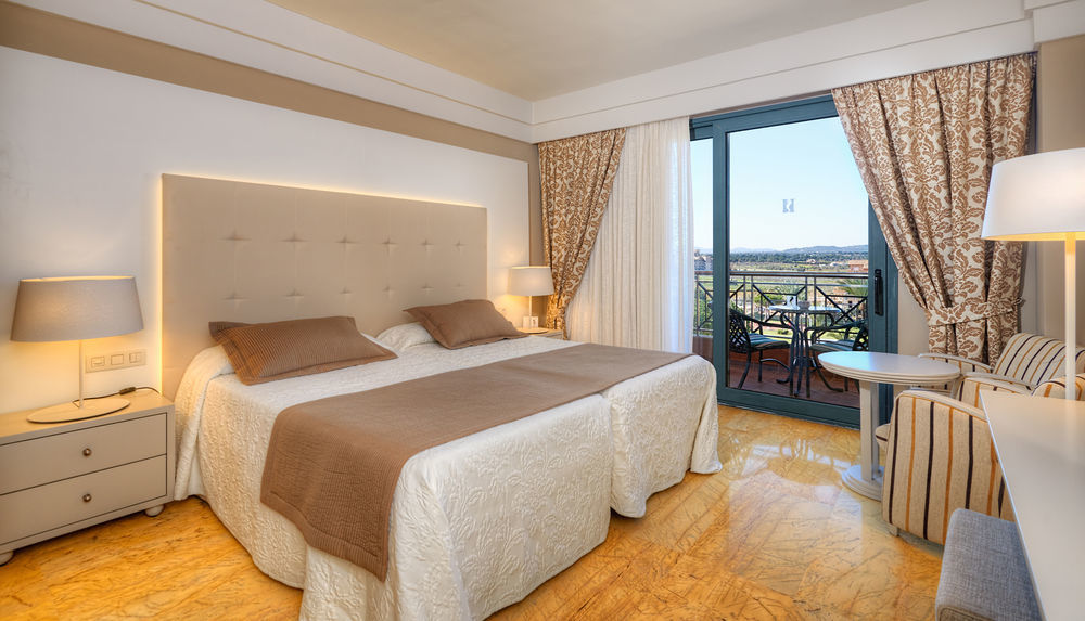 Hipotels Hipocampo Palace & Hotel