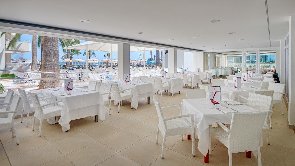 Aparthotel Hipotels Mercedes 4*