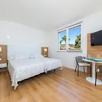 Apartamento Las Palmeras III