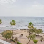 Eureka Sea Views & Comfort