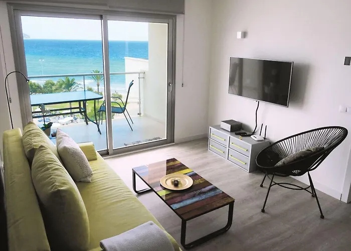 Inviting Apartment In Cala Millor