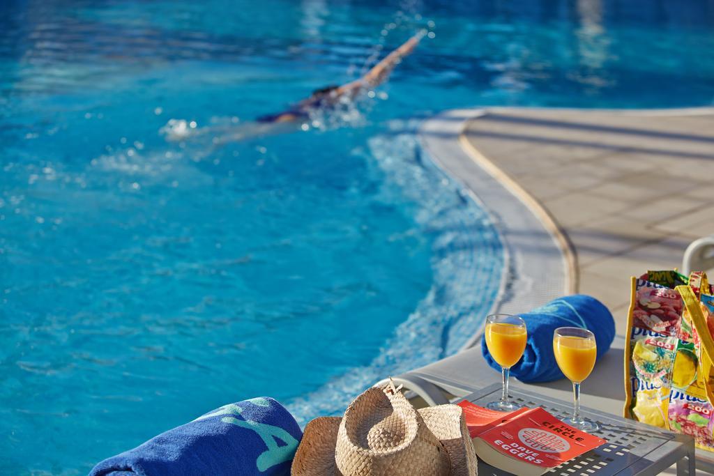Sabina Hotel 4*