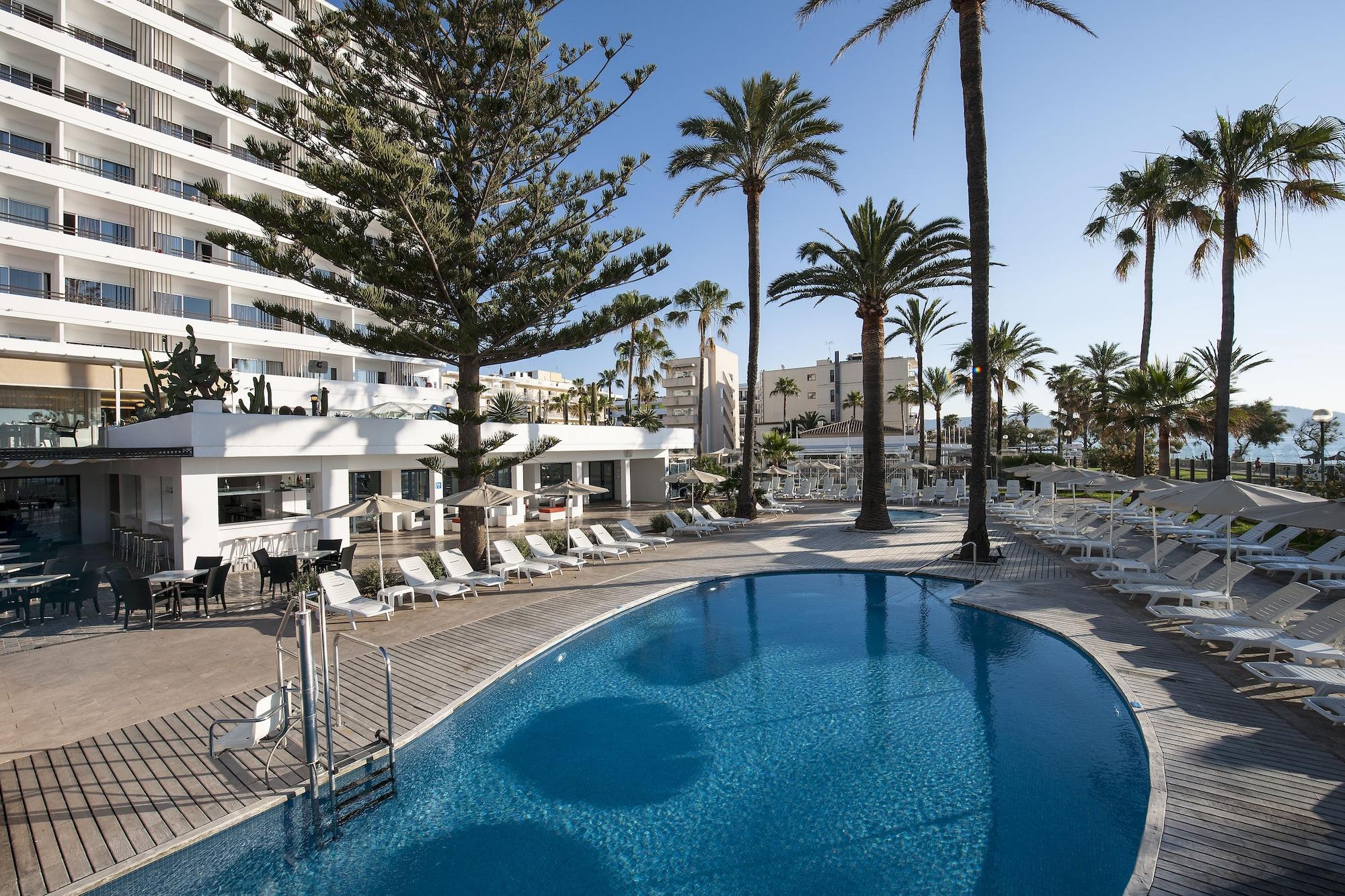 Hotel Cm Playa Del Moro 4*