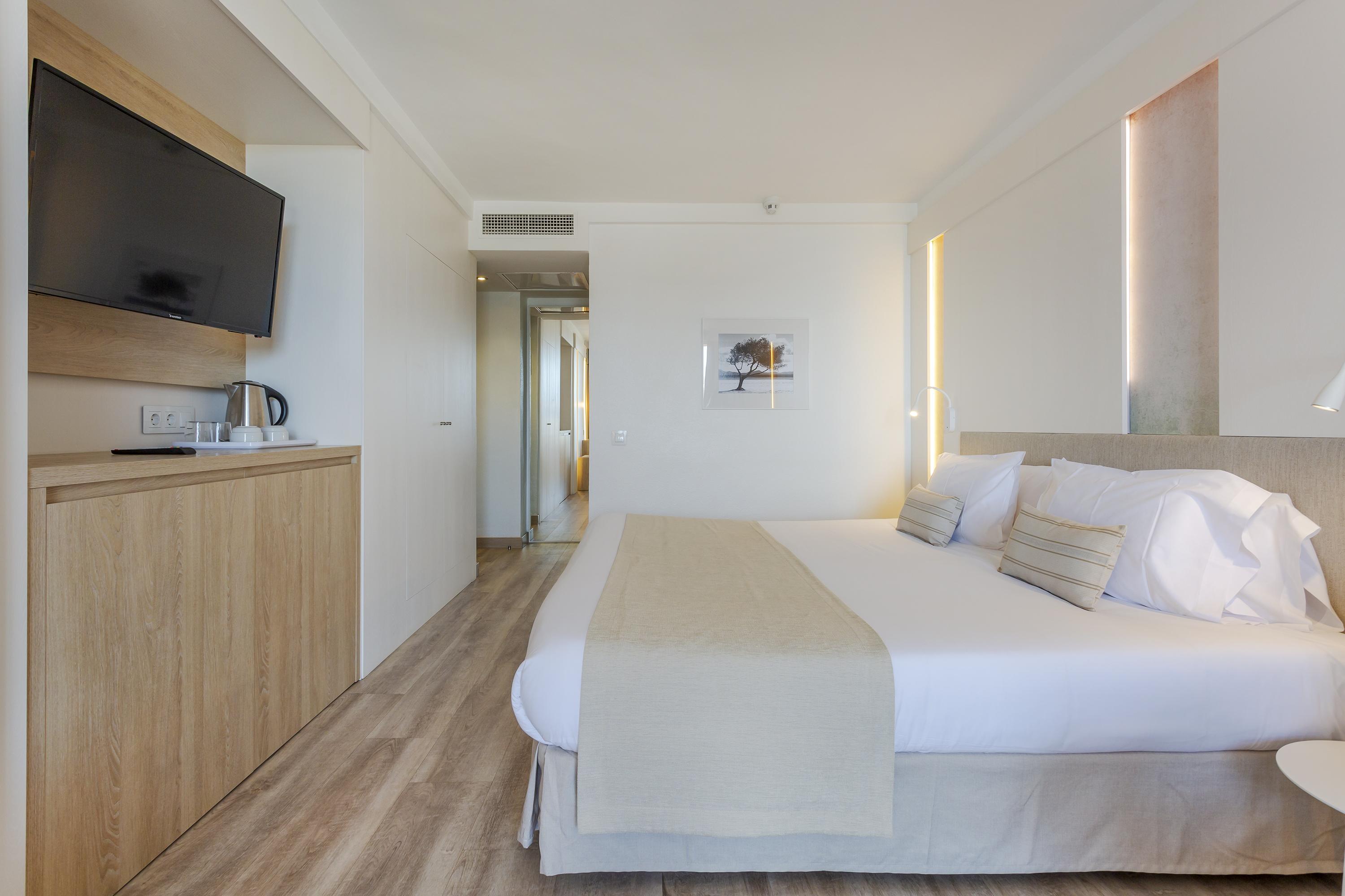 Marins Club - Adults Only