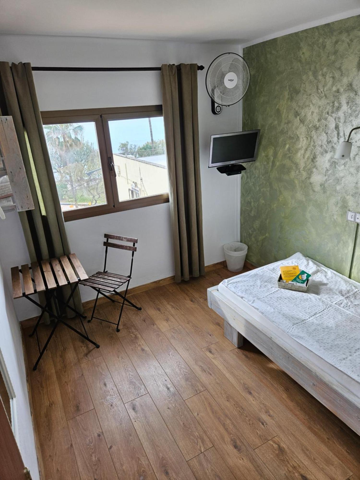 Guest house Seven *