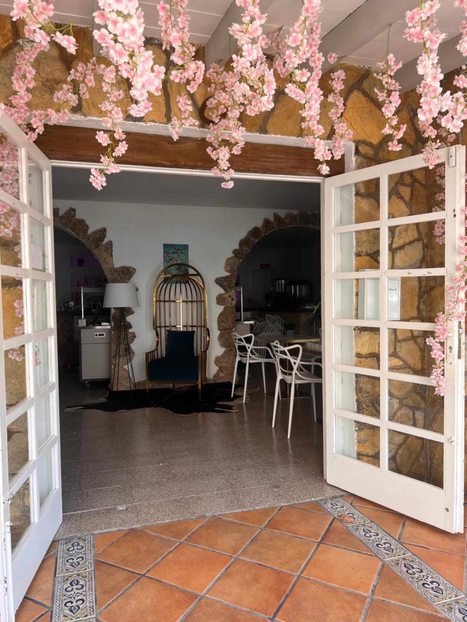 Gasthuis Bhc Boutique Cala Millor *