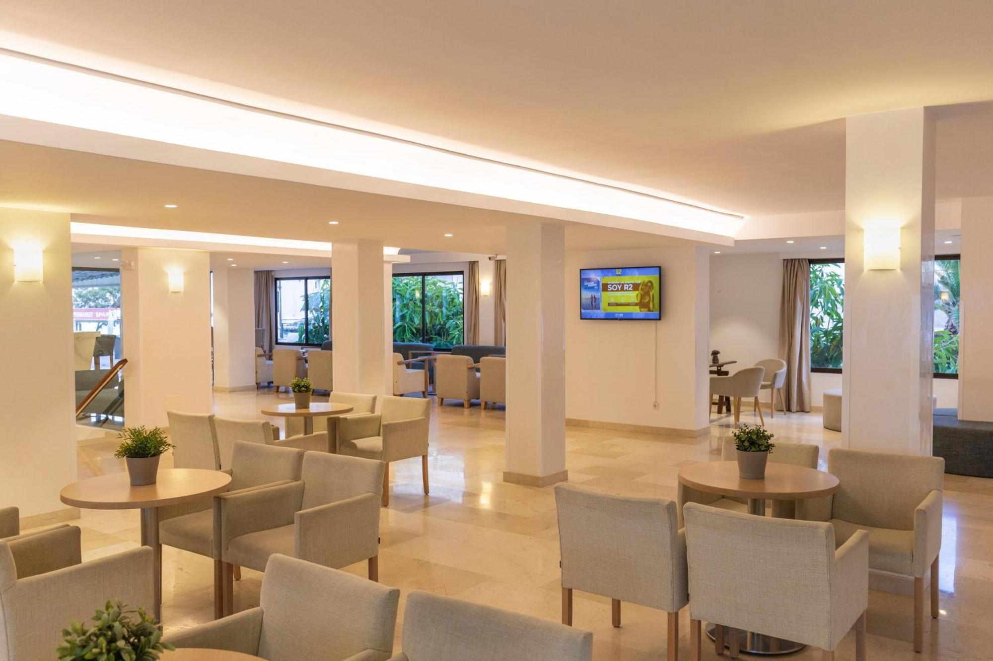 Hotel Veronica 3*