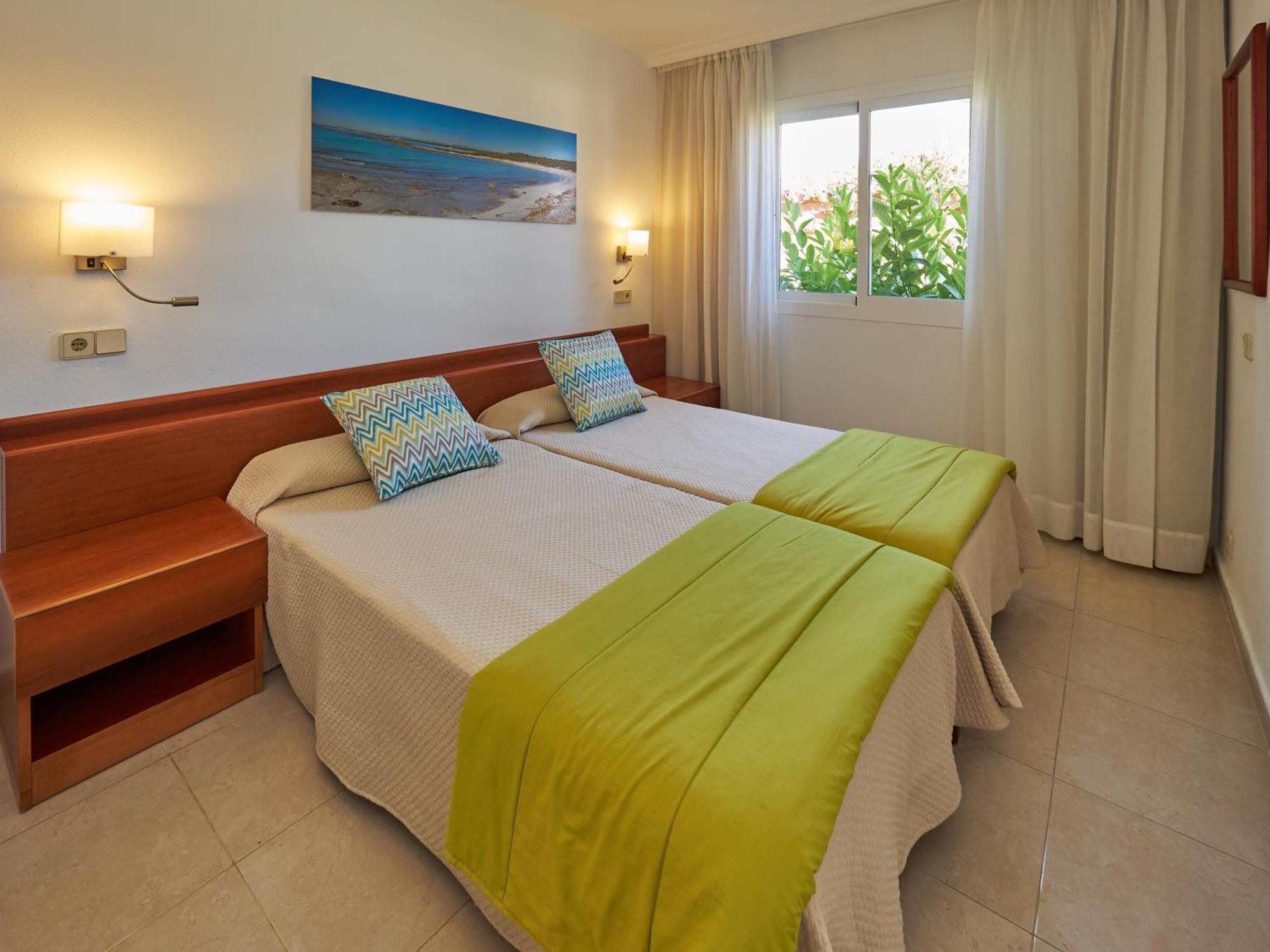 Ciudad Laurel 3*