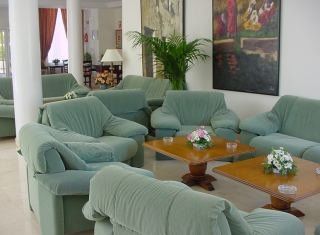Rosella Hotel