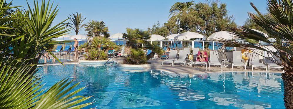 Sabina Hotel 4*