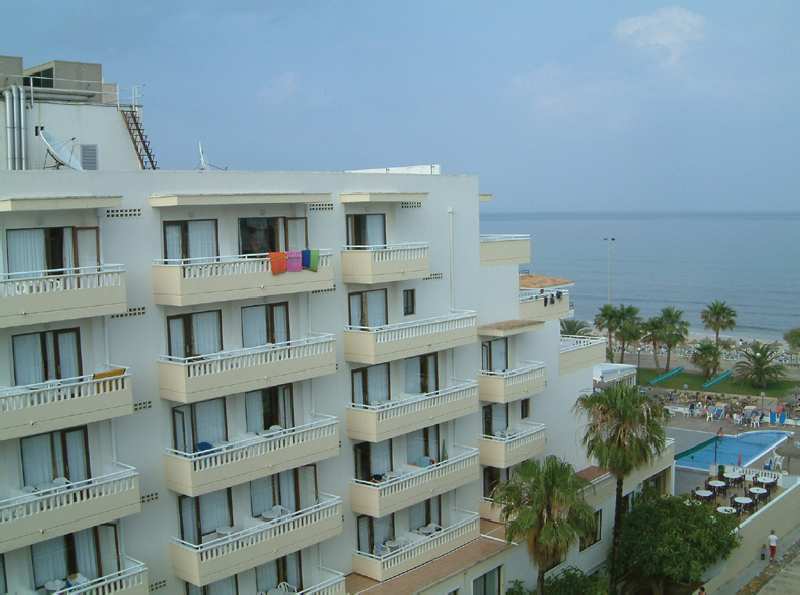 Veronica Hotel
