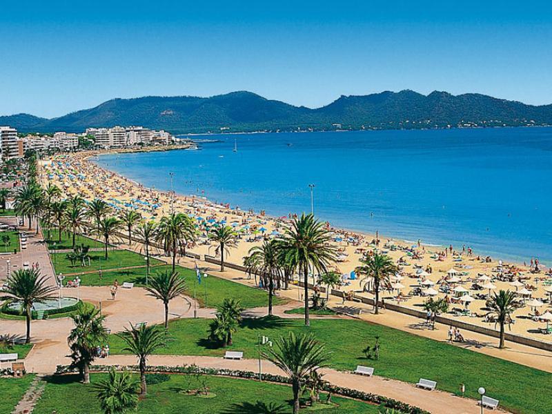 Rosella Hotel 4*