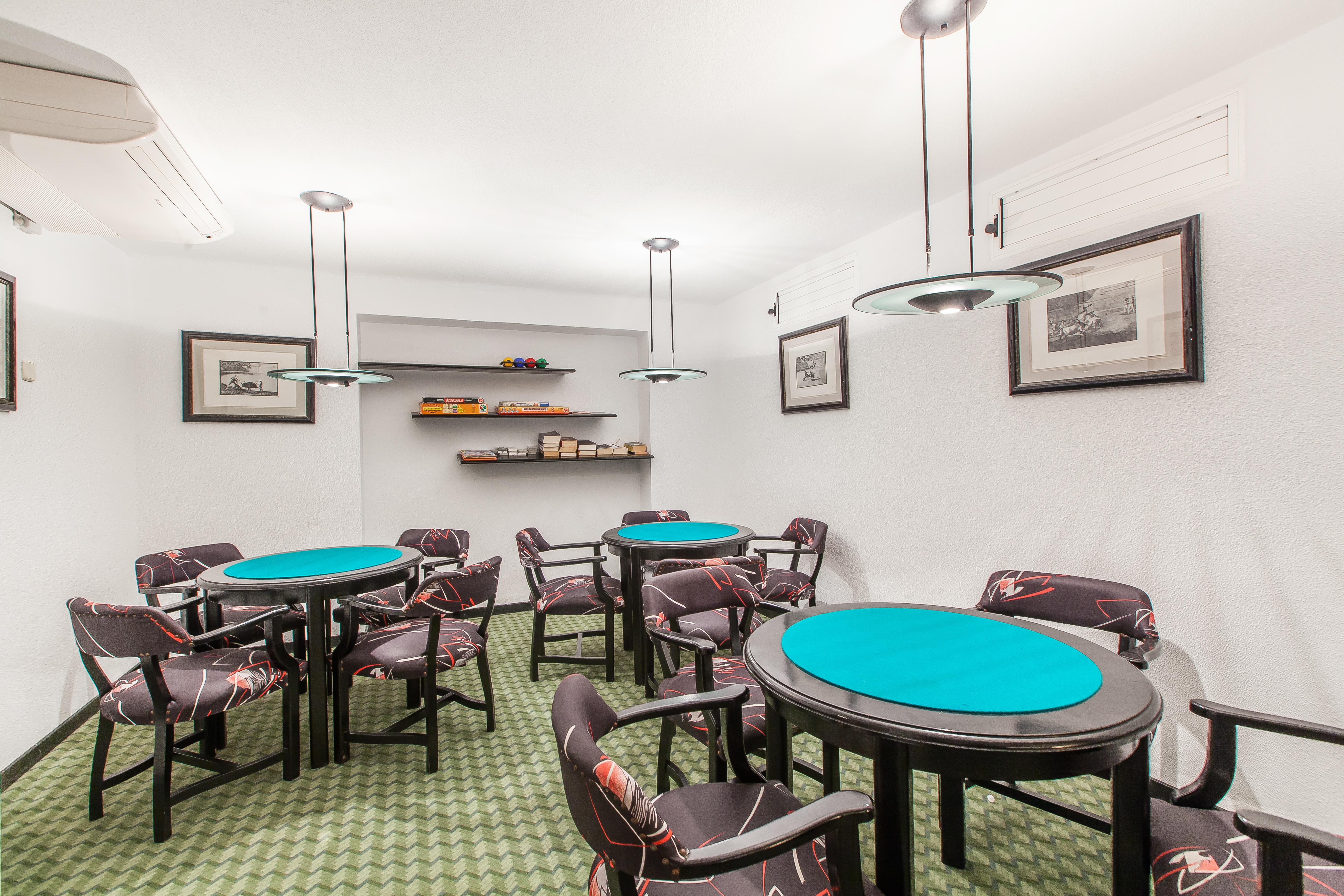 Voramar Hotel 3*