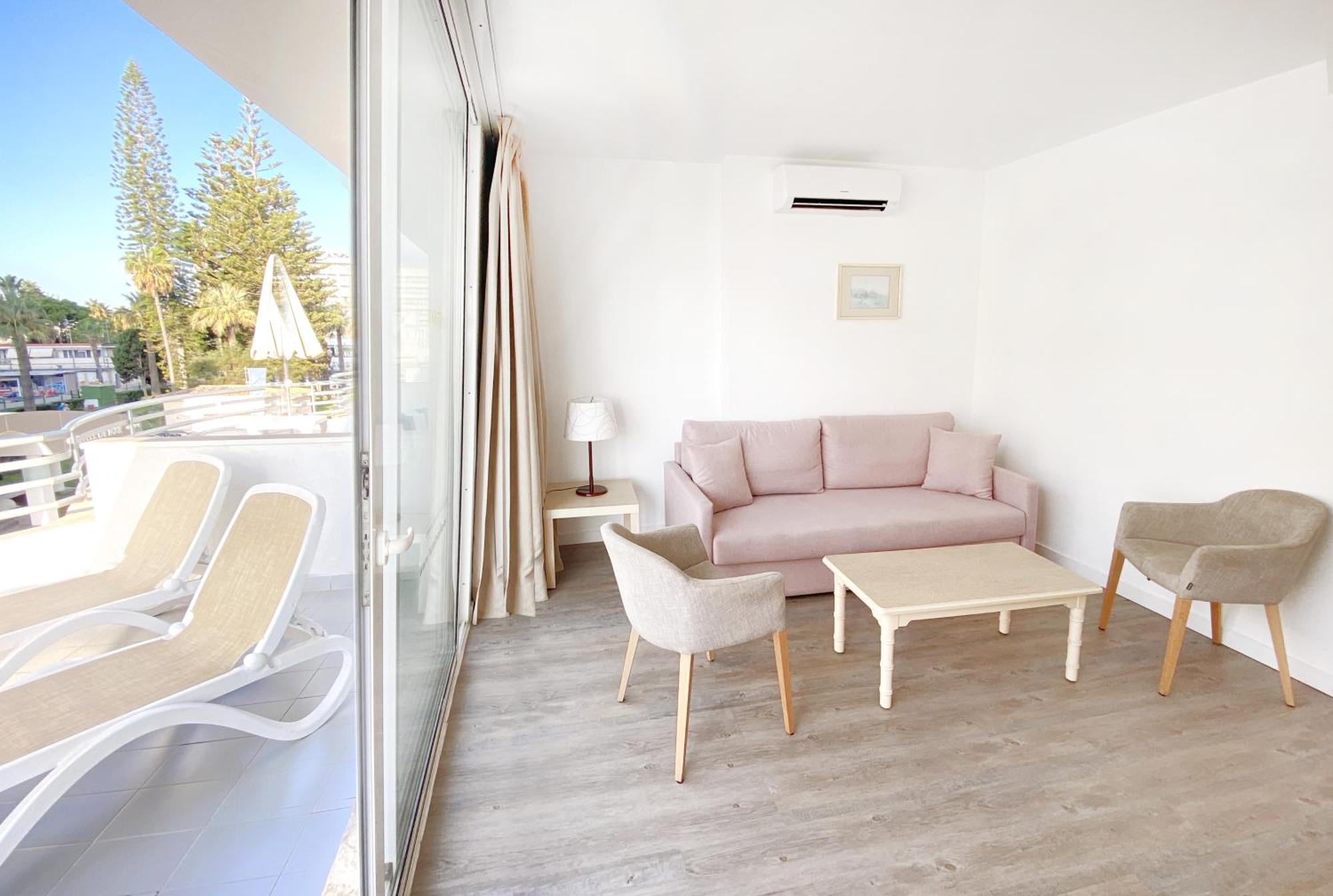 Aparthotel Morito *