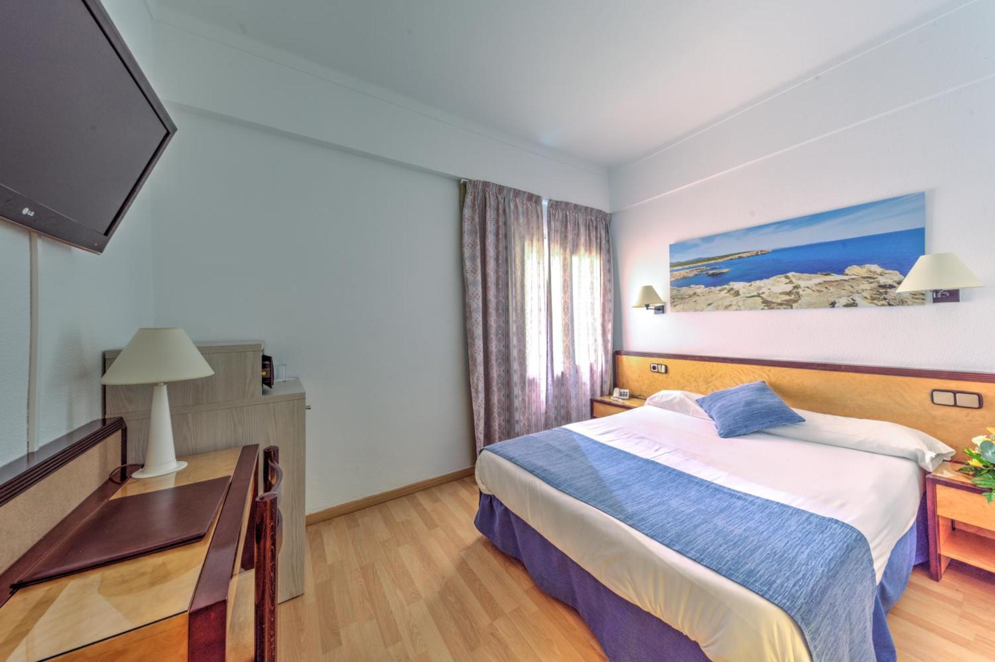 Voramar Hotel 3*