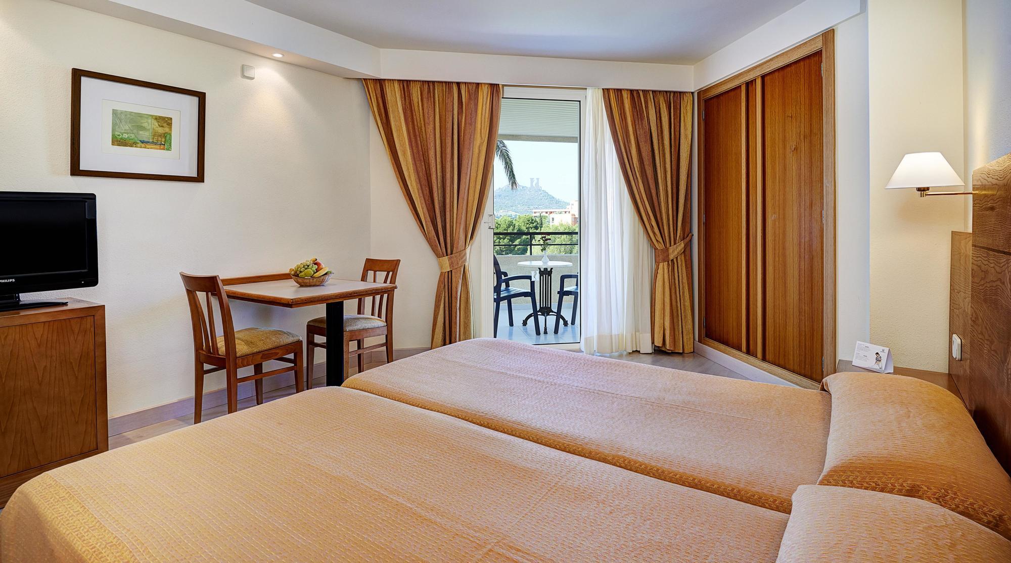 Hipotels Bahia Grande