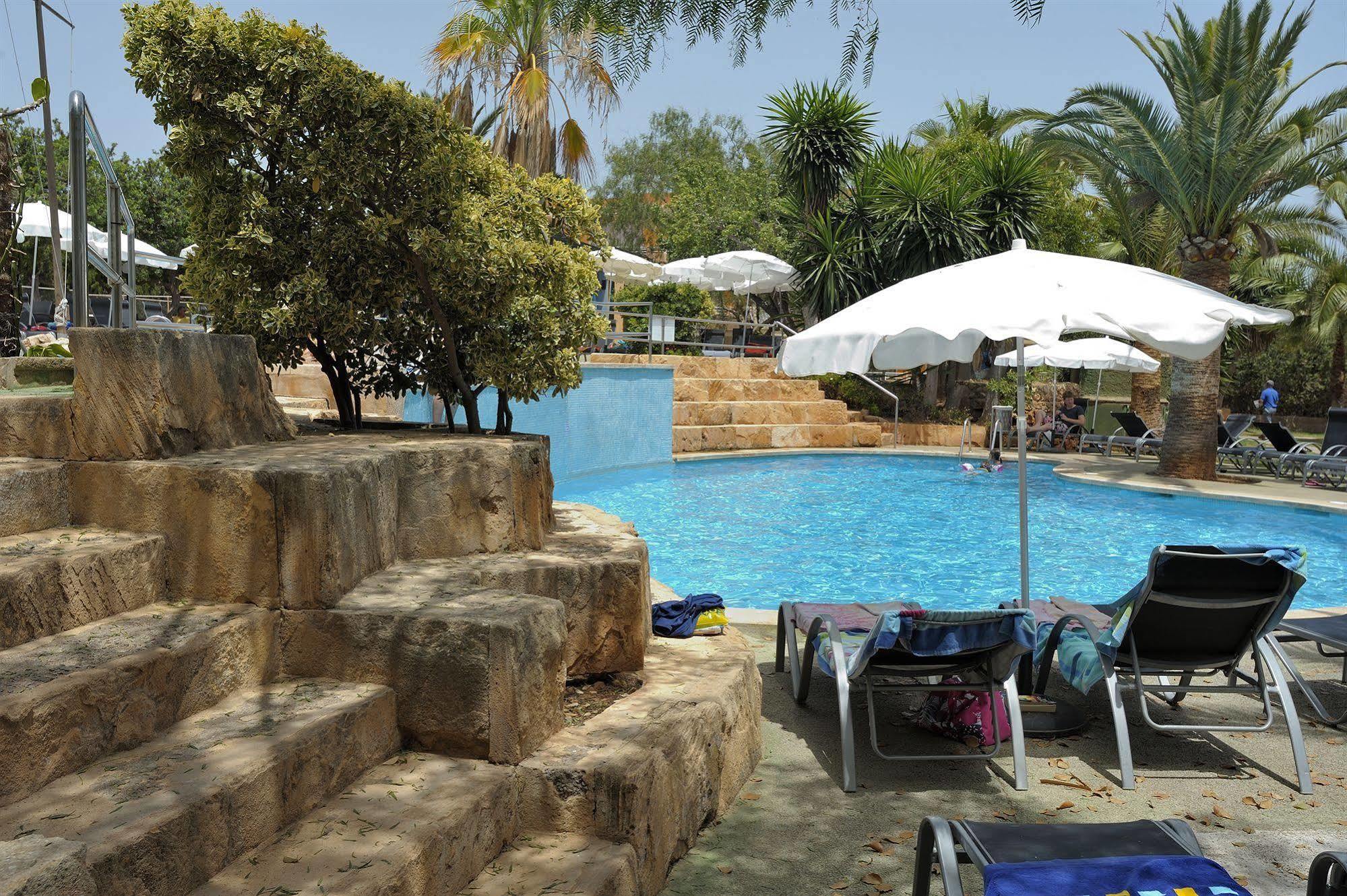 Club Simo Aparthotel